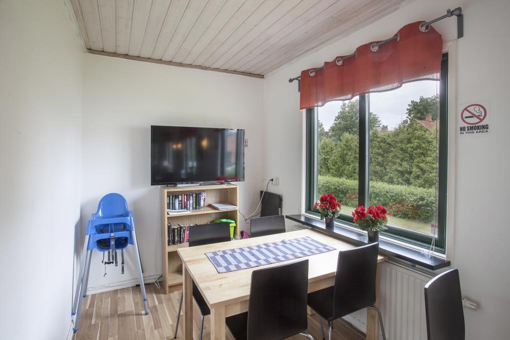 Bruksparkens Hostel Vellinge Esterno foto